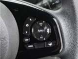 ◆アダプティブクルーズコントロール◆予め設定した車速内でクルマが自動的に加減速。前走車との適切な車間距離を維持しながら追従走行します。【LKAS】車線維持支援システムでステアリング操作を支援。