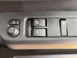 電動格納ミラー、パワーウィンドウ