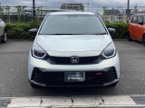 ☆ホンダセンシング、ホンダコネクトディスプレイ、リアカメラ、ドラレコ、サイドエアバック、ETC、フルオートエアコンetc,装備充実、元デモカーのフィットです☆