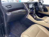 ◆北は北海道から南は沖縄まで、ご購入いただいたお車は全国にご納車が可能です!お電話、メール、動画などでリモートでお車のご案内も可能です!親切、丁寧に対応させて頂きますのでお気軽にご相談ください!