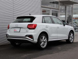 Q2 35 TDI クワトロ Sライン ディーゼル 4WD 