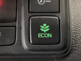 ★ECONスイッチ★ エコドライブを加速しよう!スイッチをONにすると、運転の仕方によるロスを抑え込み燃費をよくするようクルマが頑張ります(*^ー^*)燃費向上にチャレンジ♪