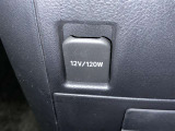 シガーソケット用の充電器が使用可能です!