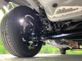 お車を安心してお乗りいただく為には、足回りの定期点検が欠かせません。サービスサポート(有償保証)では無料点検もご提供しており、安心のカーライフをお過ごしいただけるサポート体制が整っています。