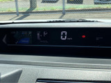 視認性の高いメーターで、運転状況をしっかり把握できます。必要な情報が一目でわかるので、安全運転をサポートします。