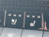 【シートヒーター&ベンチレーション】夏場は涼しい風でお尻や背中の熱やムレを防ぎ、冬はエアコンよりも早く温まってポカポカに!季節を問わず快適に過ごせます。