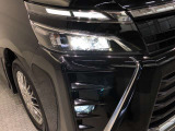 ★LEDヘッドライト★LEDは明るく遠くまで照らす光量で夜間走行の視認性を高めます。長寿命で省電力!見た目もスタイリッシュです。