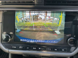 【バックカメラ】駐車時の後方を映像で確認できます