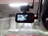 メーカー保証 13インチ縦型タッチスクリーン AppleCarPlay 360度ビジョン レーダクルーズコントトール HUD ワイヤレス充電器 前後ドラレコ ETC フロント/バックソナー 電動リアゲート 純正19インチAW
