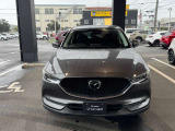 マツダのメンテナンスパック「パックdeメンテ」は、次回車検までのメンテをパックにしたプランもございます。自信を持っておすすめ致します。マツダ車以外の中古車でも加入可能ですのでお気軽にお声がけください。