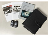 ■禁煙車 ■取扱説明書 ■新車時保証書 ■オーディオ取説 ■ナビ取説 ■ディーラー点検記録簿(H26〜30、R01、02、04、06) ■スペアキー