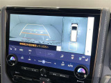 バックモニター付なので後退時に後方が見えるので安心。 車は構造上、死角がたくさんなので万が一を考えると必須ですね。 あくまで補助の為の装備、バックは目視で確認する事が重要ですよ。