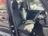 運転席も広々、ドライブも楽しめますね♪実際お座りいただくのが、分かりやすいと思います。お気軽にご来店ください!