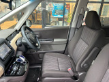 ゆったりとした運転席です★
