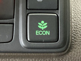 ★ECONスイッチ★ エコドライブを加速しよう!スイッチをONにすると、運転の仕方によるロスを抑え込み燃費をよくするようクルマが頑張ります(*^ー^*)燃費向上にチャレンジ♪
