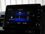ナビゲーションは純正8インチメモリーナビ(VXU-227NBi)を装着しております。AM、FM、CD、DVD再生、Bluetooth、音楽録音再生、フルセグTVがご使用いただけます。