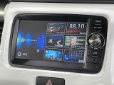 【純正ナビ】人気の純正ナビを装備。オーディオ機能も充実しており、Bluetooth接続すればお持ちのスマホやMP3プレイヤーの音楽を再生可能!毎日の運転がさらに楽しくなります!!