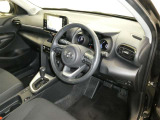 見通しのよいすっきりとした視界で、誰でも運転しやすいです。運転のしやすさは疲れにくさにも繋がりますよ♪