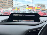 バックモニターもついているので、バック駐車も安心です♪