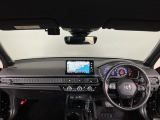 【前方視界】開放的な前方視界!運転がしやすく疲れにくいです♪窓が大きく、見通しがとっても良いおクルマですよ♪