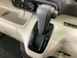 豊富に在庫を取り揃えています!軽自動車からミニバン、セダン、SUV、話題のハイブリッド車など続々入荷しております♪