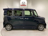 購入後も自社指定整備工場完備でお客様の愛車をしっかりサポート致します!御納車時には安全かつ安心してお乗り頂けるようホンダ専門知識を持つ整備スタッフが点検・整備・装備も説明をしてお渡ししております。