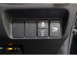 【横滑り防止装置・衝突被害軽減ブレーキ】などドライバーの安全運転をさらにアシストしてくれる装備が充実しています☆ドライバーの不安を安心へと変えてくれますね。
