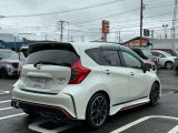 【納車前点検】法定12月整備付き12ケ月+エンジンオイル+エレメント+ワイパーリフィール交換等を弊社整備工場にて実施。整備費用は車両本体に含まれております。