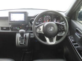 視界も広くとても運転のしやすいお車です。
