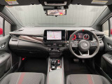 広々とした視界を体感できます。運転が楽しくなりますね。