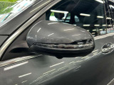 納車前整備も大きなポイントです。メルセデス・ベンツの定める厳しい基準をクリアしたお車のみご案内しております。さらにご安心して頂けるように納車整備はメーカー規定に基づき自社工場にて入念に行っております。