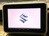 【純正8型ナビ】人気の純正ナビを装備。オーディオ機能も充実しており、Bluetooth接続すればお持ちのスマホやMP3プレイヤーの音楽を再生可能!毎日の運転がさらに楽しくなります!!