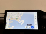 まずはディスプレイオーディオplusを搭載!通常、初年度登録から5年間までしか使えないトヨタ純正地図が5年を過ぎても継続的に使っていただくことが可能になります!