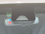 【トヨタセーフティセンス】走行中に前方の車両等を認識し、衝突しそうな時は警報とブレーキで衝突回避と被害軽減をアシスト。より安全にドライブをお楽しみいただけます。