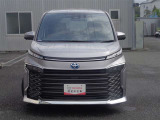 トヨタ認定中古車の3つの安心付きです。1.まるごとクリーニング済み2.車両検査証明書3.ロングラン保証