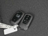 ホンダカーズ小浜の中古車をご覧頂きまして誠にありがとうございます。掲載車両に少しでも興味が湧いた方、見積もりや在庫確認などお気軽に申し付けください!