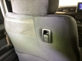 【コンビニフック】荷物の置き場に困ったとき、足元やシート脇でスマートに活躍。袋が倒れて中身が散らばるストレスをなくし、いつもの買い出しやちょっとしたお出かけを、より快適でスムーズなものにしてくれます。