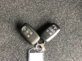 スマートキー2本付き!キーをポケットやカバンに入れておくだけでドアの施錠・開錠やエンジンスタートの操作が簡単です!