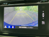 停車中にテレビや動画をお楽しみいただける機能。長距離移動や休憩時間に、リラックスしたひとときを過ごせます。