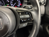 Hondaセンシングの機能のひとつ、アダプティブクルーズコントロール付!アクセルから足を離しても設定したスピードと前車との車間を保ち走行してくれます!車線維持もアシスト☆高速道路で疲労軽減ですね☆