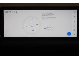 ディスプレイオーディオ(コネクティッドナビ対応)PLUS搭載。T-Connectご契約で2028年9月まで無償で利用できるナビ(期限到来後は有償)と、解約後も利用できる車載ナビが搭載されています。