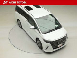 両側パワースライドドア付きだから、狭い駐車スペースなどでの乗り降りラクラク♪小さなお子さまのいるご家庭には嬉しい装備です。