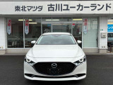 厳選仕入れで自信を持ってお勧めできる中古車だからこそ、ご契約前には必ず、お客様ご自身の目での現車確認をお願いしております。
