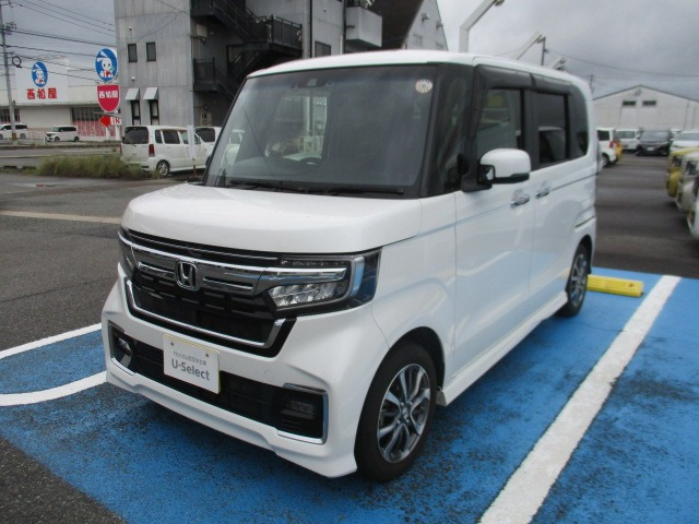 ホンダ N-BOXカスタム 