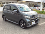 納車前には、当社メカニックによる『プロの視点』で、安全かつ安心して気持ちよくお乗りいただける整備を行います。尚、お車によっては別途追加部品をご相談させて頂く事もございます。詳しくはスタッフまで。