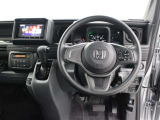 運転席廻りです。
