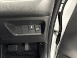 【VSA】車の横滑りを制御し、『走る・曲がる・止まる』の全領域で車の安全性を確保するシステムです!その他、安全装備もバッチリです!