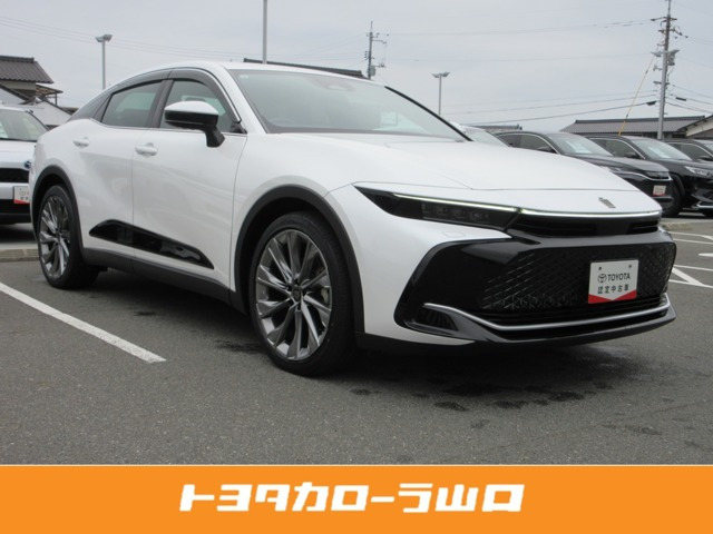 クラウンクロスオーバー 2.5 G アドバンスト レザー パッケージ E-Four 4WD