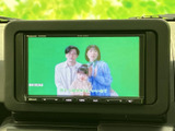 停車中にテレビや動画を楽しめるので、待ち時間も快適に過ごせます。様々なコンテンツをお楽しみください。