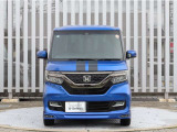 当店の展示車をご覧頂き、ありがとうございます。遠慮なく、お問合せやお見積もりのご依頼をお待ちしております。電話番号は、048-775-2774です。営業スタッフまでお願い致します。